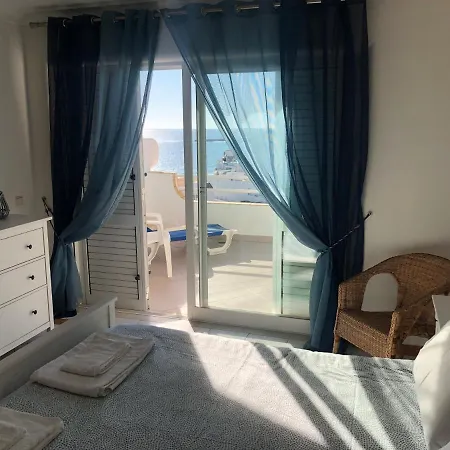 Beachfront 2 Bedroom *