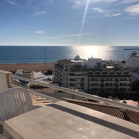 Beachfront 2 Bedroom *