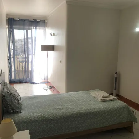 Beachfront 2 Bedroom Apartament *