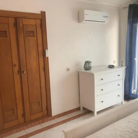 Beachfront 2 Bedroom