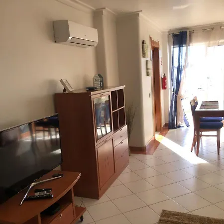 Beachfront 2 Bedroom * Albufeira