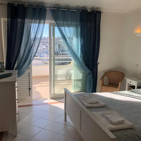 Apartament Beachfront 2 Bedroom *