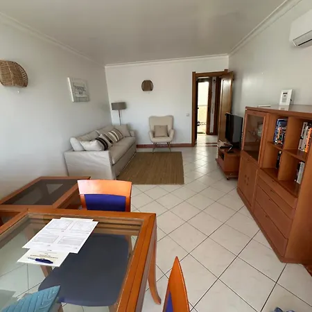 Beachfront 2 Bedroom *