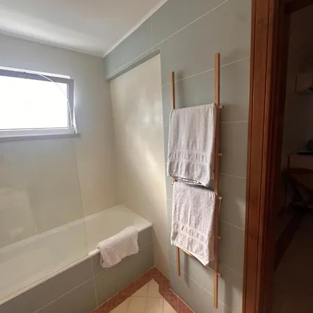 Beachfront 2 Bedroom Apartament