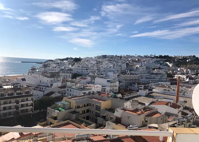 Beachfront 2 Bedroom 아파트 알부페이라