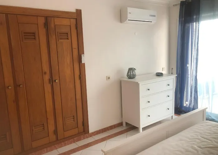 Beachfront 2 Bedroom