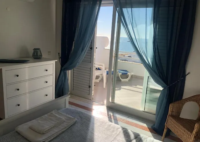 아파트 Beachfront 2 Bedroom *